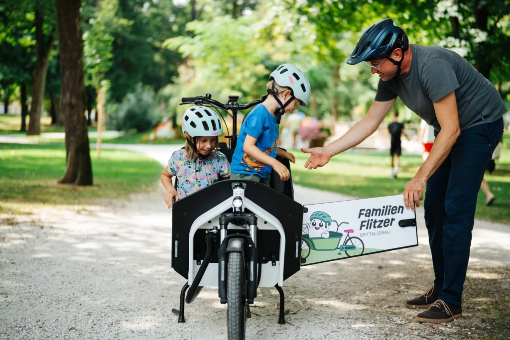 FamilienFlitzer 5 Familienflitzer Fahrradbeklebung